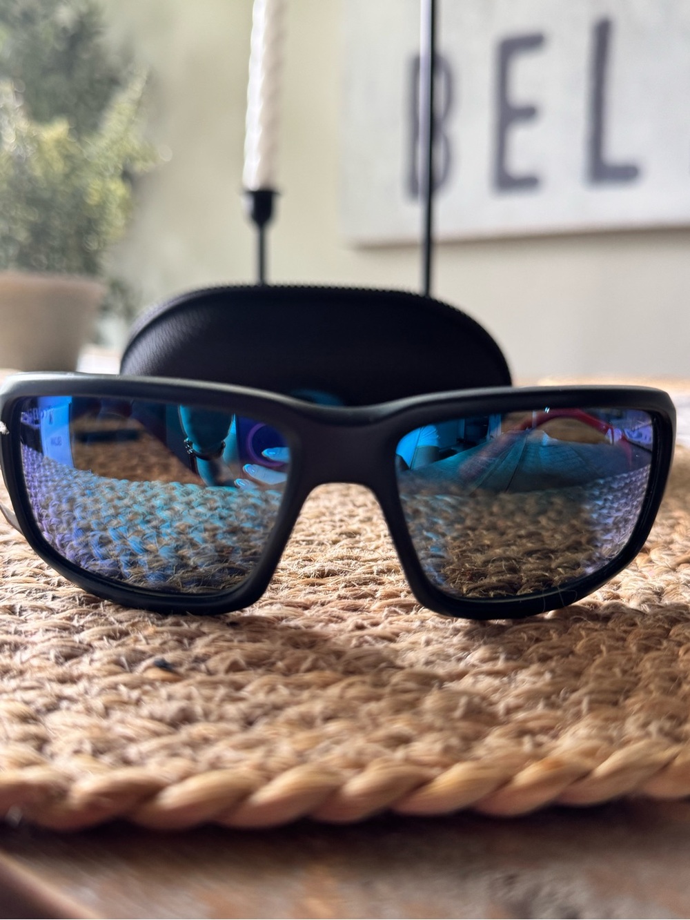 Men’s Fantail Costa sunglasses